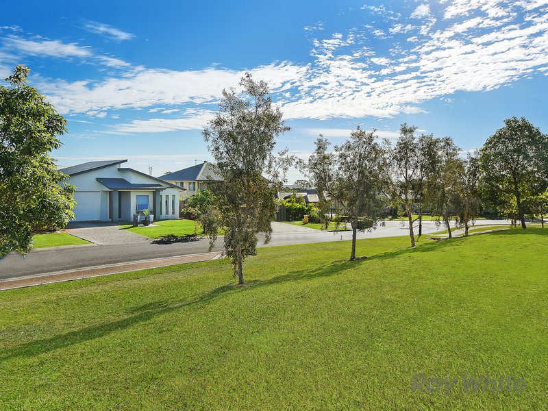 Photo - 23 Corella Crescent, Warner QLD 4500 - Image 3