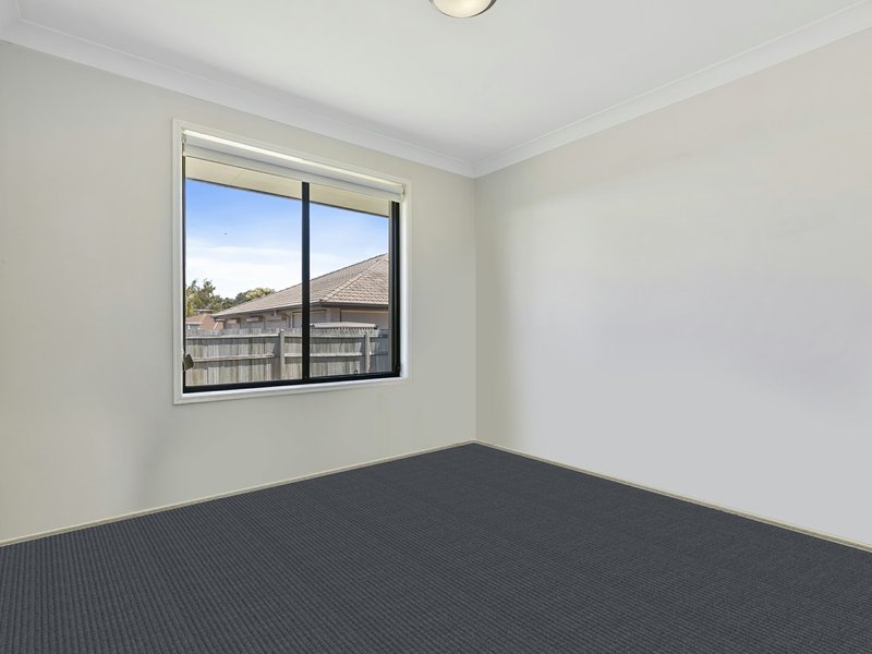 Photo - 23 Corrimal Place, Sandstone Point QLD 4511 - Image 9