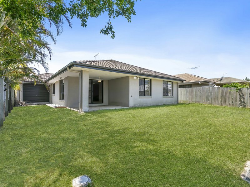 Photo - 23 Corrimal Place, Sandstone Point QLD 4511 - Image 13