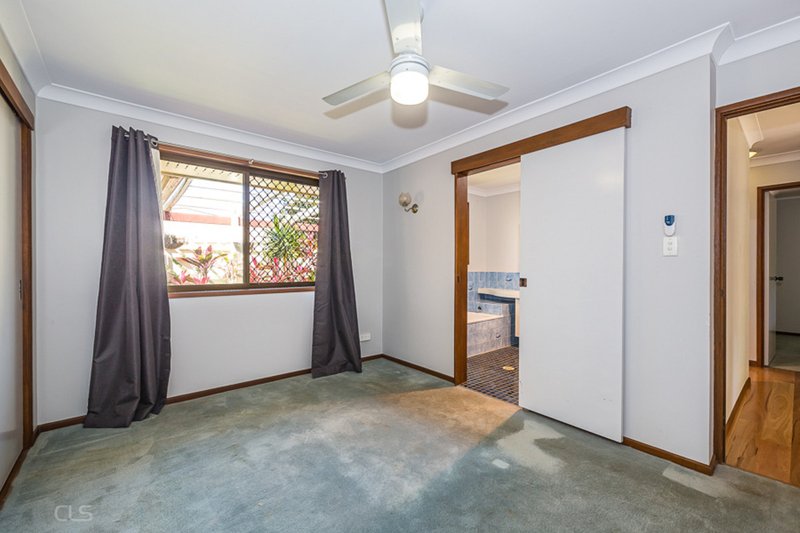 Photo - 23 Cosmos Avenue, Banksia Beach QLD 4507 - Image 5