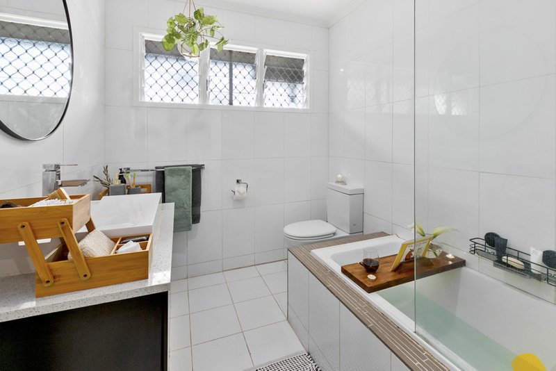 Photo - 23 Courtice Street, Acacia Ridge QLD 4110 - Image 9