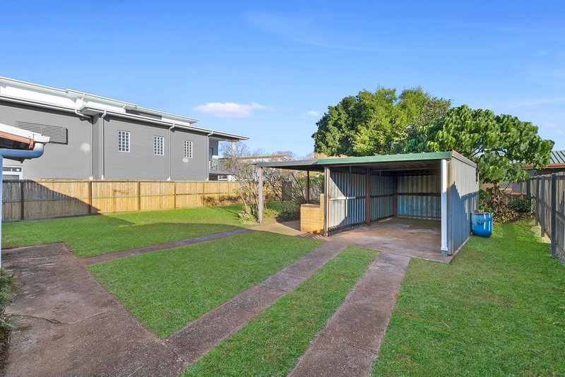 Photo - 23 Coxen Street, Zillmere QLD 4034 - Image 10