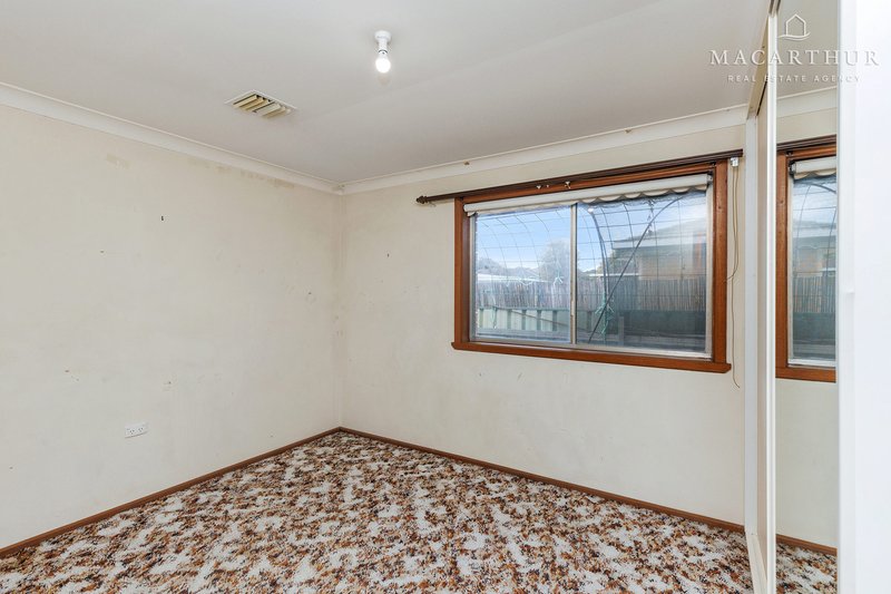 Photo - 23 Coyne Street, Mount Austin NSW 2650 - Image 12