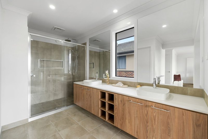 Photo - 23 Crabtree Crescent, Berwick VIC 3806 - Image 10
