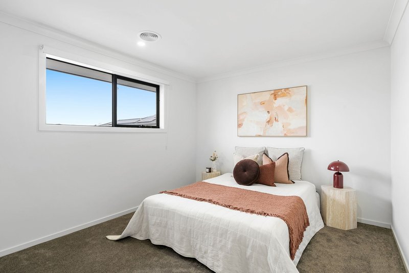 Photo - 23 Crabtree Crescent, Berwick VIC 3806 - Image 14