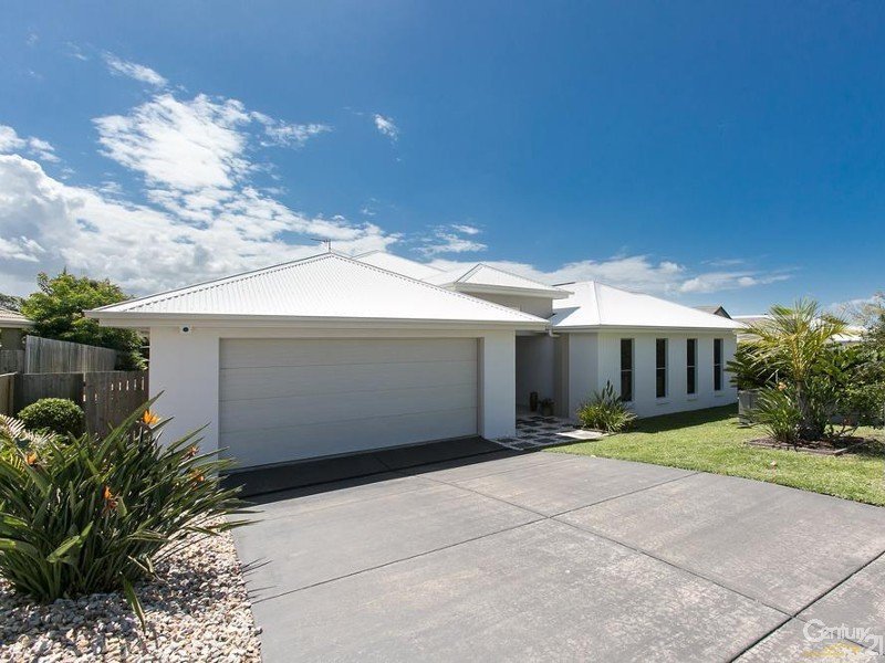 23 Crestview Drive, Peregian Springs QLD 4573