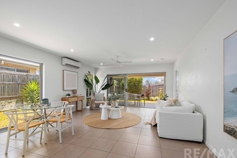 Photo - 23 Crinum Circuit, Coomera QLD 4209 - Image 3