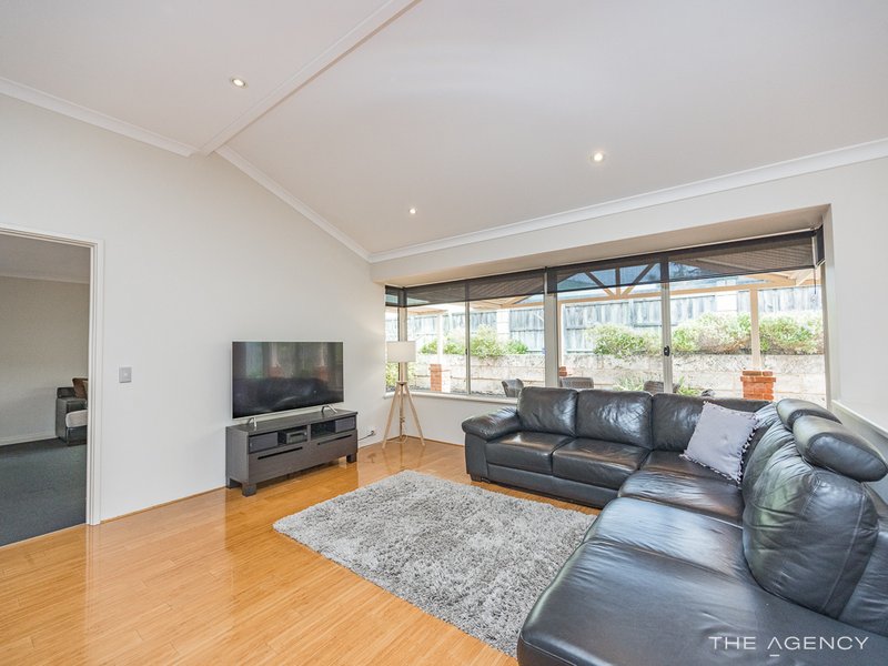 Photo - 23 Cristobal Crescent, Mindarie WA 6030 - Image 7