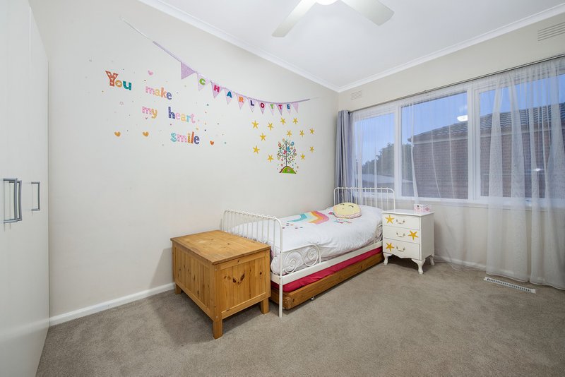 Photo - 23 Crow Street, Burwood East VIC 3151 - Image 8