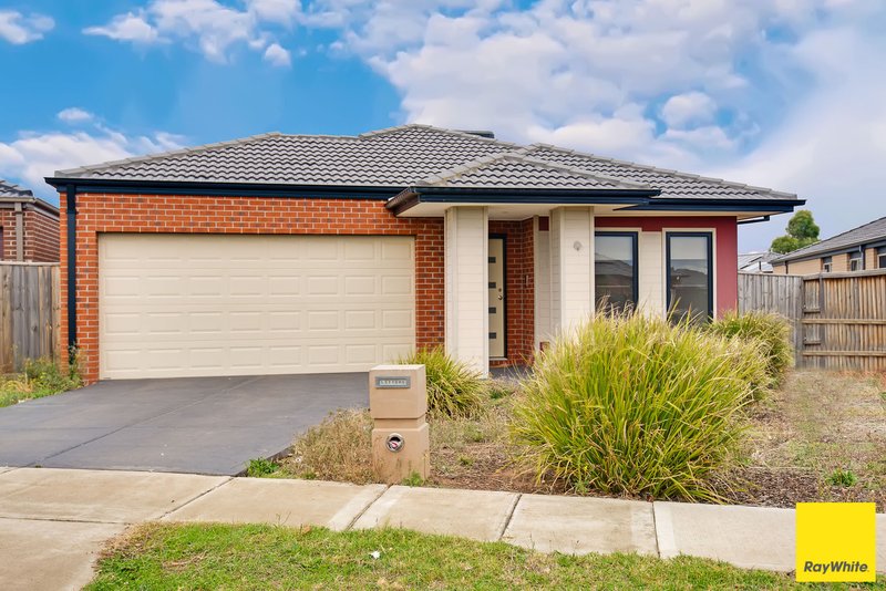 Photo - 23 Cutleaf Crescent, Tarneit VIC 3029 - Image 2