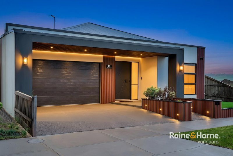 Photo - 23 Cygnet Way, Mickleham VIC 3064 - Image 2