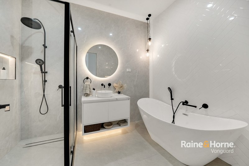 Photo - 23 Cygnet Way, Mickleham VIC 3064 - Image 15