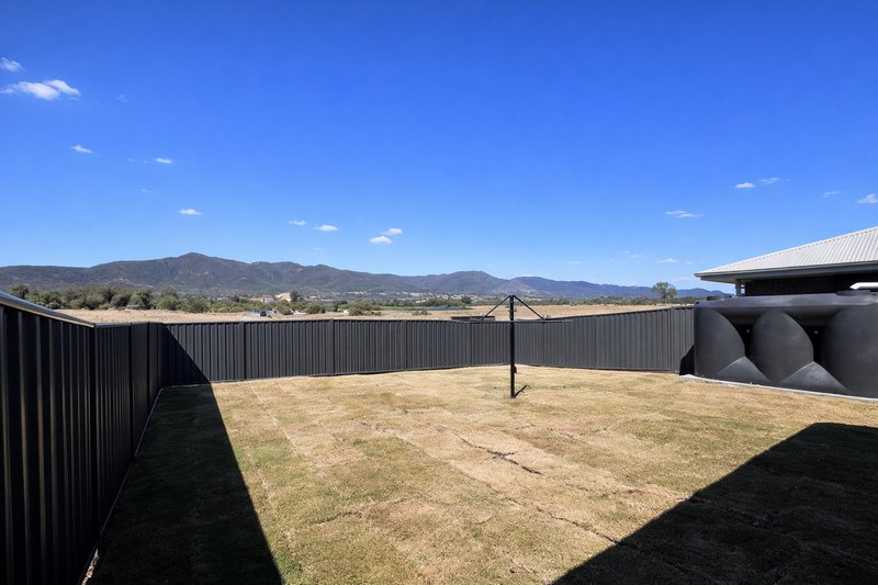 Photo - 2/3 Daisy Close, Kootingal NSW 2352 - Image 10