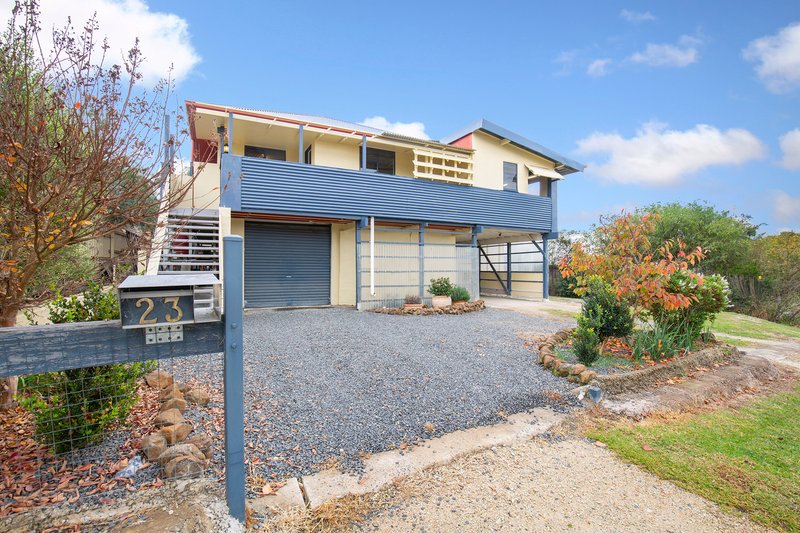 23 Dale Crescent, Armidale NSW 2350