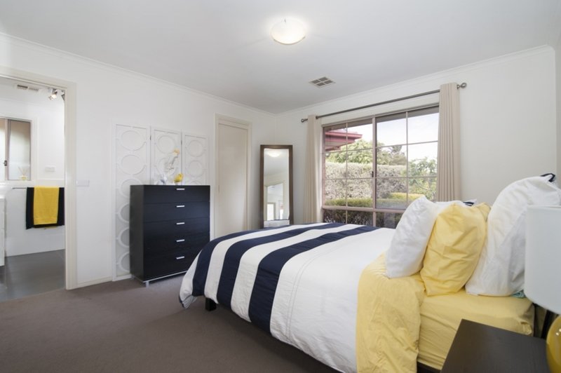 Photo - 23 Dawson Court, Aspendale Gardens VIC 3195 - Image 5