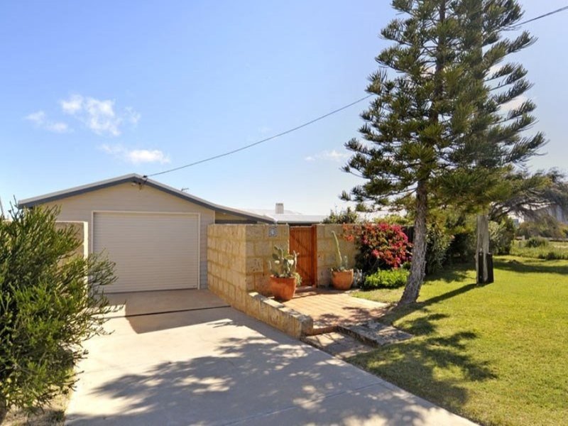 Photo - 23 De Burgh Street, Ledge Point WA 6043 - Image 11