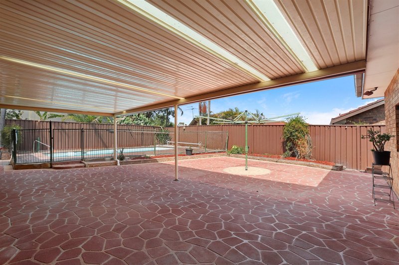 Photo - 23 Debenham Avenue, Leumeah NSW 2560 - Image 9