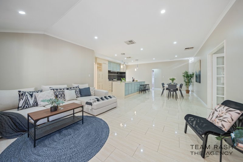 Photo - 23 Deflexa Road, Canning Vale WA 6155 - Image 7