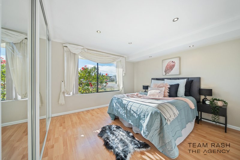 Photo - 23 Deflexa Road, Canning Vale WA 6155 - Image 11