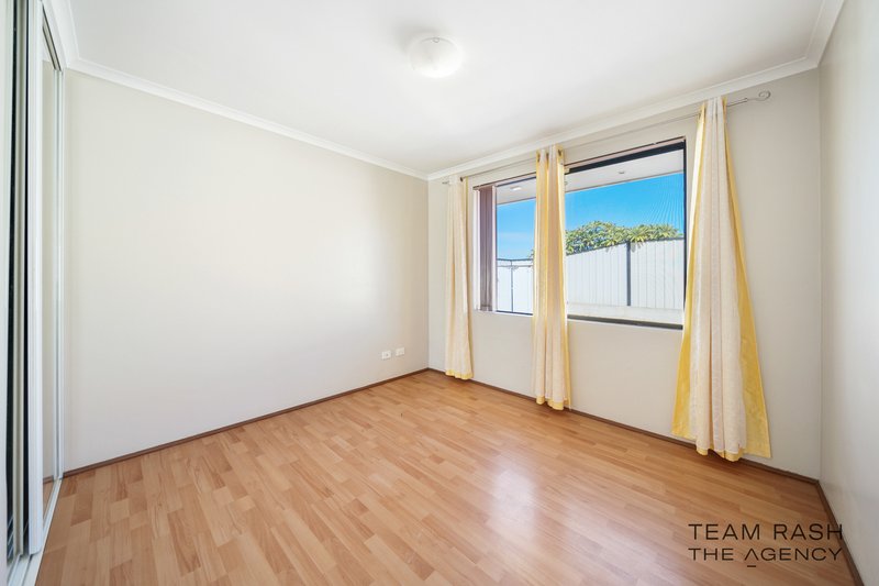 Photo - 23 Deflexa Road, Canning Vale WA 6155 - Image 16