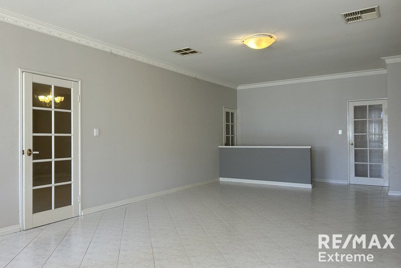 Photo - 23 Delamere Avenue, Currambine WA 6028 - Image 14