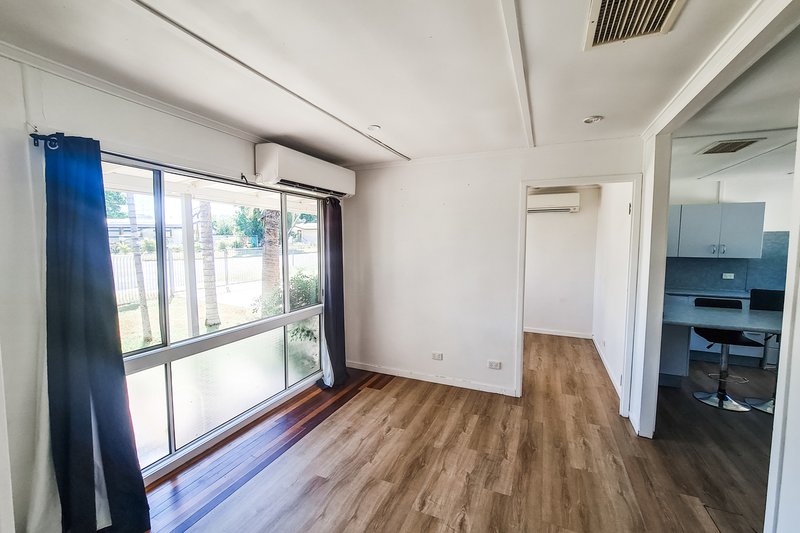 Photo - 23 Delta Avenue, Mount Isa QLD 4825 - Image 4