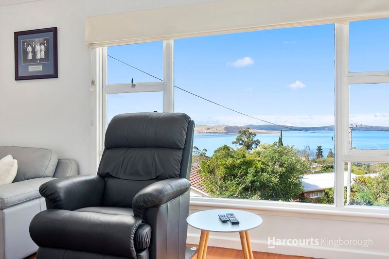 Photo - 23 Delta Avenue, Taroona TAS 7053 - Image 4