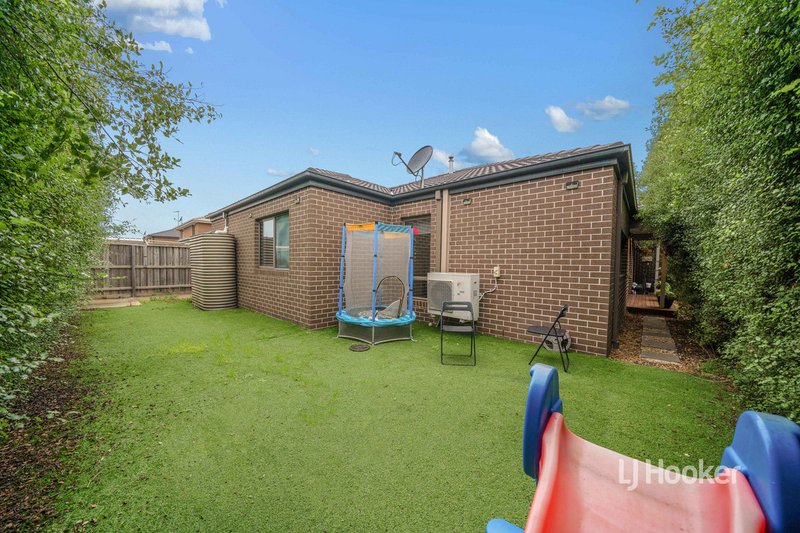 Photo - 23 Denman Drive, Point Cook VIC 3030 - Image 16