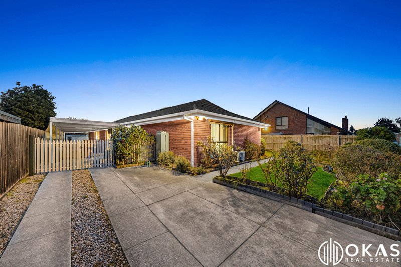 Photo - 23 Devlin Drive, Hoppers Crossing VIC 3029 - Image 3