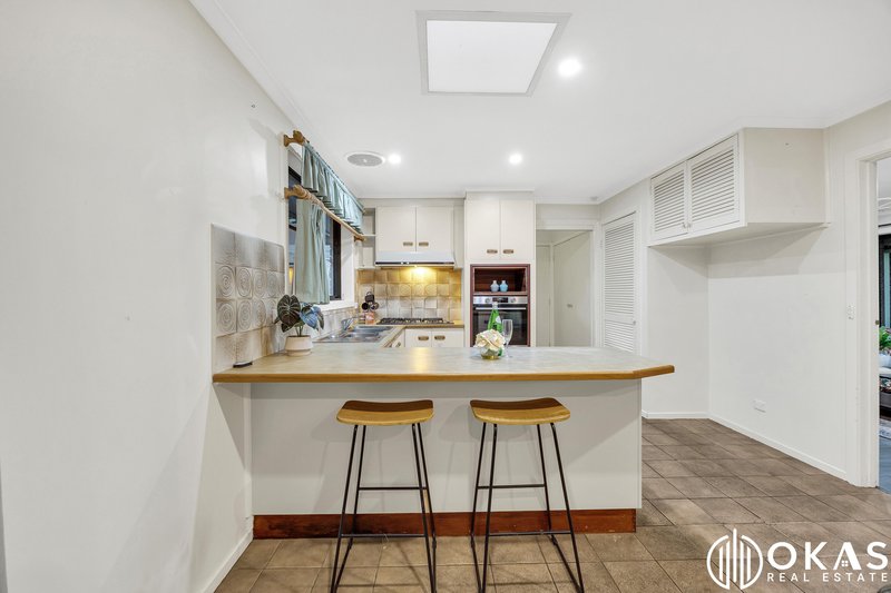 Photo - 23 Devlin Drive, Hoppers Crossing VIC 3029 - Image 12