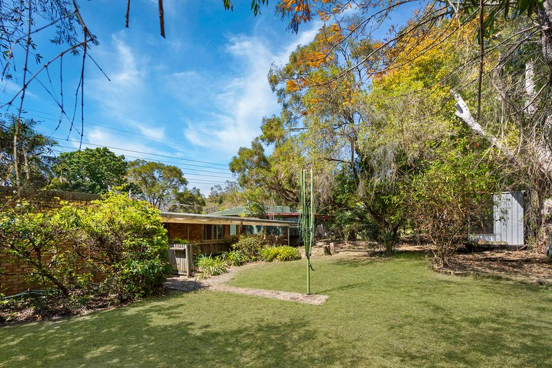 Photo - 23 Dewar Drive, Loganholme QLD 4129 - Image 18