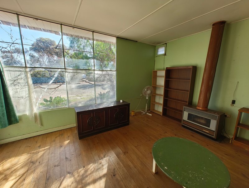 Photo - 23 Dignan Street, Wilmington SA 5485 - Image 5