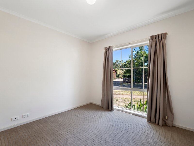 Photo - 2/3 Diplomat Court, Benalla VIC 3672 - Image 8