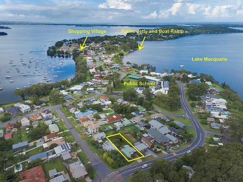 Photo - 23 Dobell Drive, Wangi Wangi NSW 2267 - Image 2