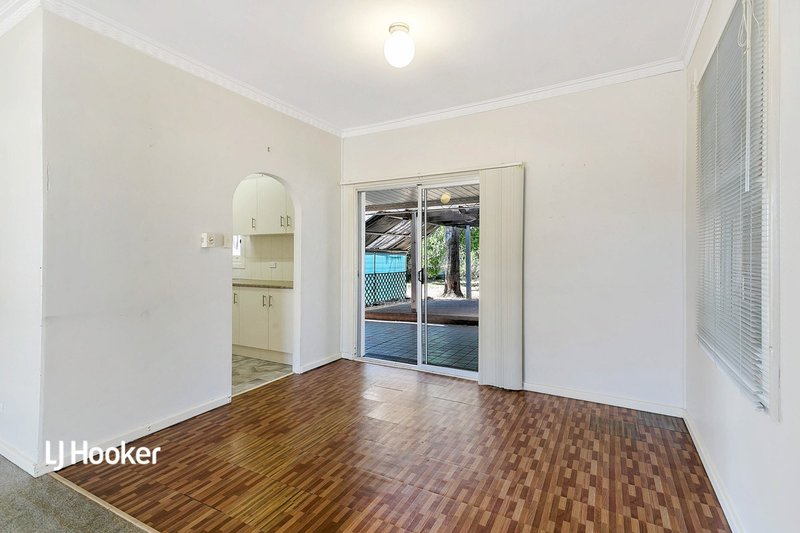 Photo - 23 Dockett Road, Elizabeth Downs SA 5113 - Image 4