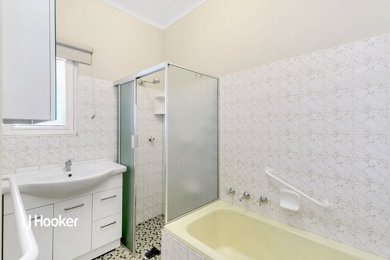 Photo - 23 Dockett Road, Elizabeth Downs SA 5113 - Image 6