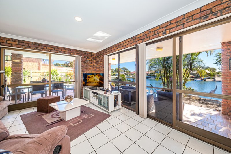 Photo - 23 Dolphin Drive, Bongaree QLD 4507 - Image 2