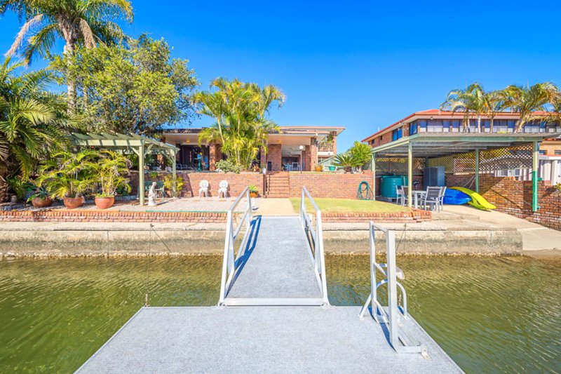 Photo - 23 Dolphin Drive, Bongaree QLD 4507 - Image 16