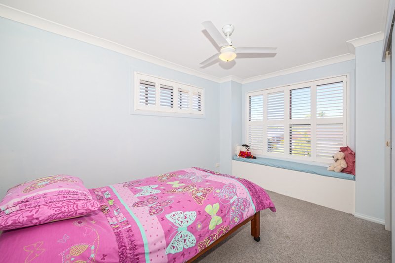 Photo - 23 Dolphin Drive, Bongaree QLD 4507 - Image 23