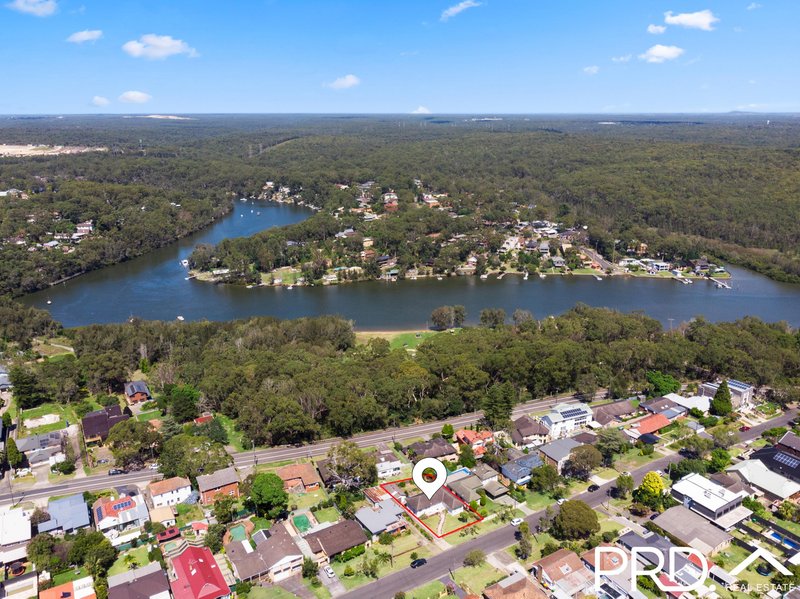 23 Doris Street, Picnic Point NSW 2213