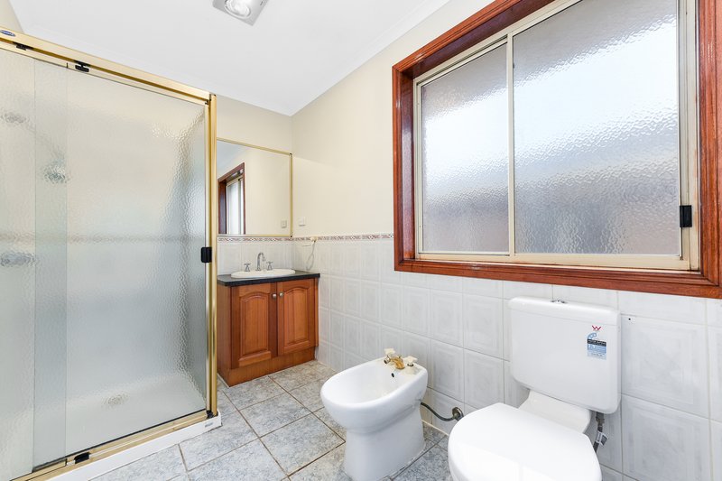 Photo - 23 Dorothea Mackellar Avenue, Oakleigh East VIC 3166 - Image 14