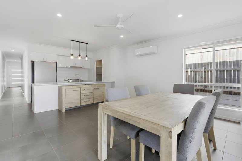 Photo - 23 Dorrigo Street, Yarrabilba QLD 4207 - Image 3