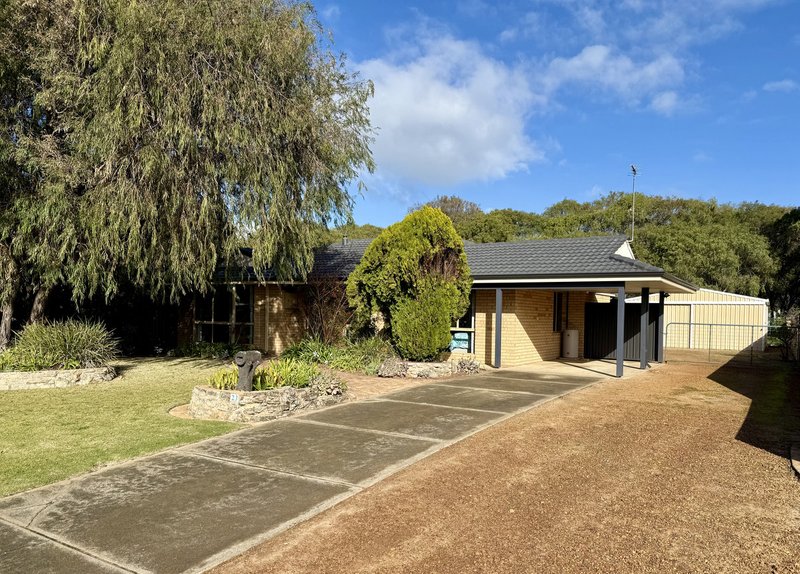 Photo - 23 Dotterell Crescent, Geographe WA 6280 - Image 3