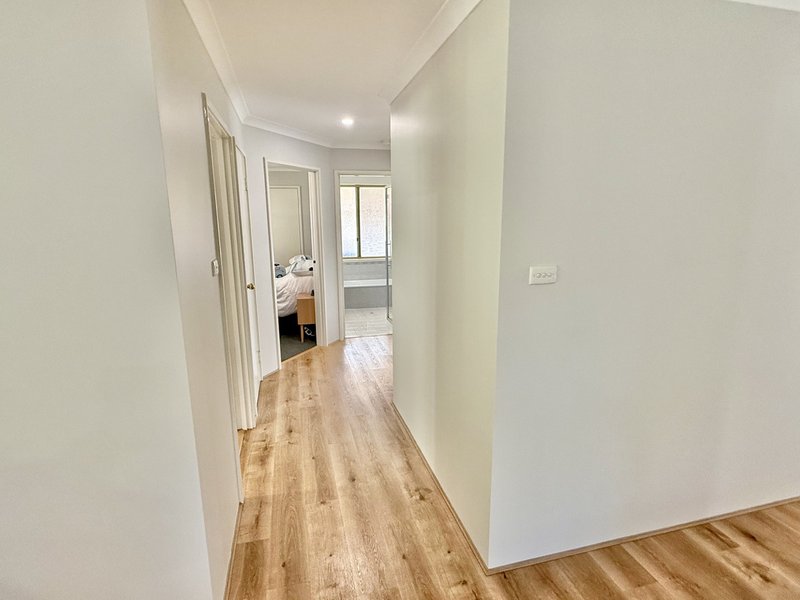 Photo - 23 Dotterell Crescent, Geographe WA 6280 - Image 8