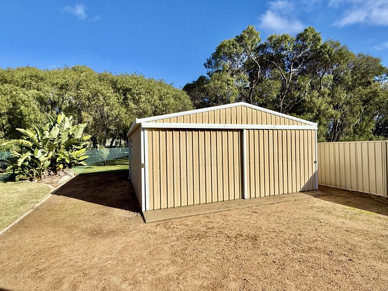 Photo - 23 Dotterell Crescent, Geographe WA 6280 - Image 16