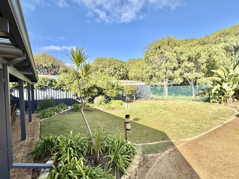 Photo - 23 Dotterell Crescent, Geographe WA 6280 - Image 17