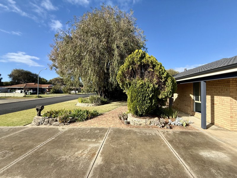Photo - 23 Dotterell Crescent, Geographe WA 6280 - Image 22