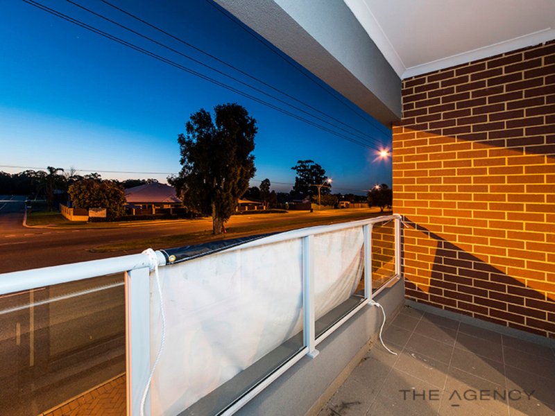 Photo - 2/3 Dover Court, Marangaroo WA 6064 - Image 13