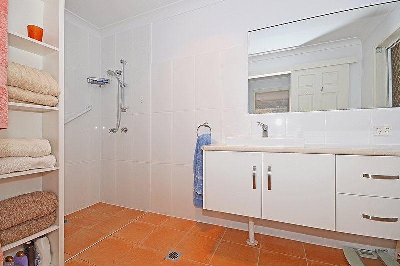 Photo - 23 Dundee Drive, Banora Point NSW 2486 - Image 11