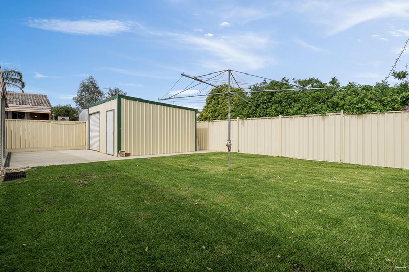 Photo - 23 Dural Way, Armadale WA 6112 - Image 22